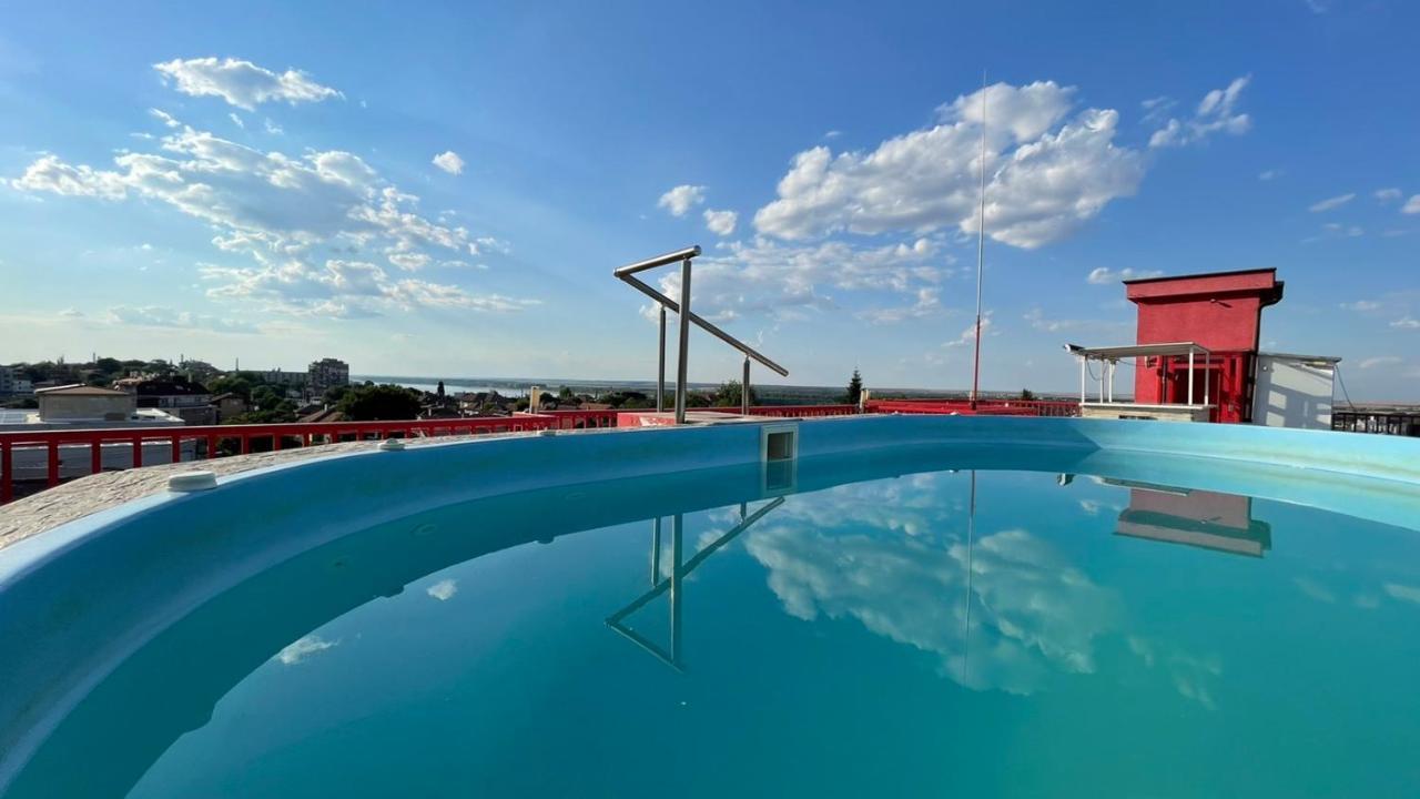 Хотел Свищов Спа Зона Exteriör bild